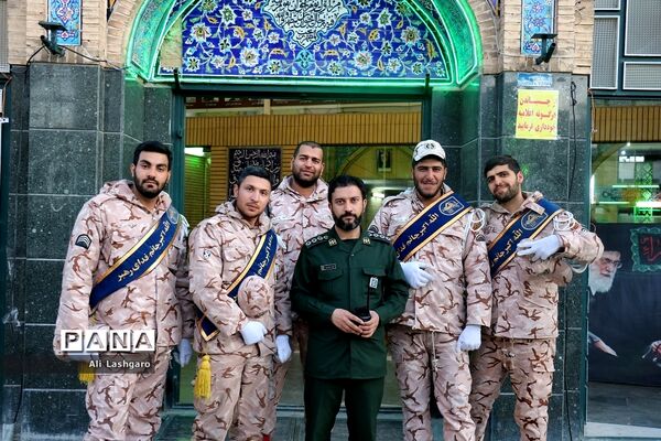 دیدار رئیس سازمان بسیج مستضعفان با آیت‌الله شاهچراغی
