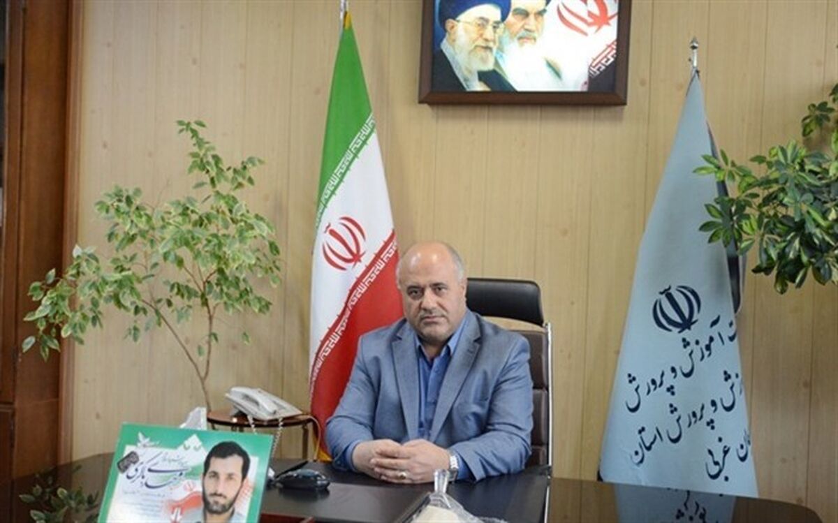 دعوت مدیرکل آموزش و پرورش آذربایجان غربی از دانش آموزان و فرهنگیان سراسر استان برای حضور پرشور در راهپیمایی یوم الله 22 بهمن ماه