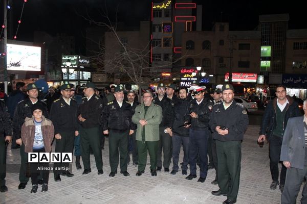 گلبانگ الله اکبر و نورافشانی میادین شهرقدس درشب ۲۲ بهمن