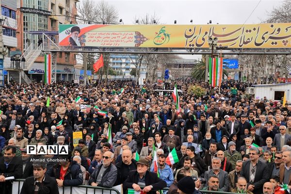 راهپیمایی ۲۲ بهمن در شهر ساری