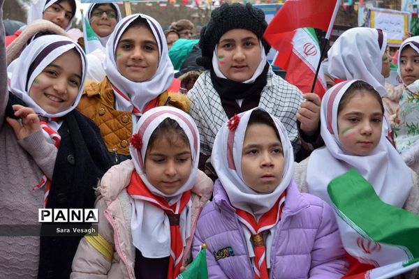 راهپیمایی عظیم  چهلمین سالگرد جمهوری اسلامی ایران در شهریار