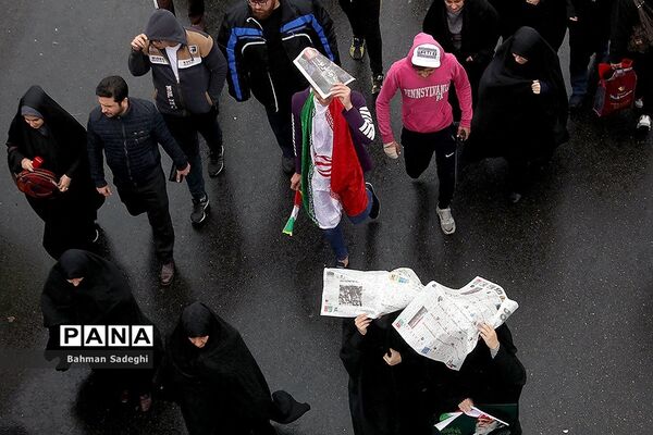مراسم راهپیمایی 22 بهمن در تهران -1