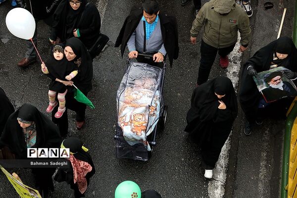 مراسم راهپیمایی 22 بهمن در تهران -1