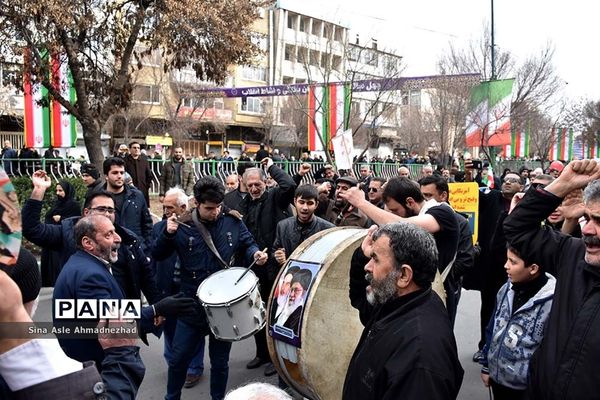 راهپیمایی 22 بهمن ماه در تبریز-1