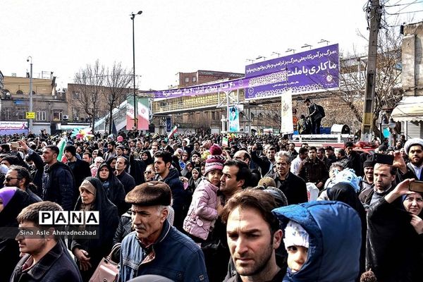 راهپیمایی 22 بهمن ماه در تبریز-1