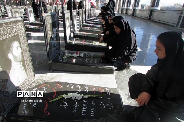 غبار روبی گلزار شهدا شهرستان نی ریز