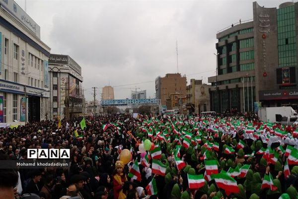 راهپیمایی 22 بهمن در کرمانشاه