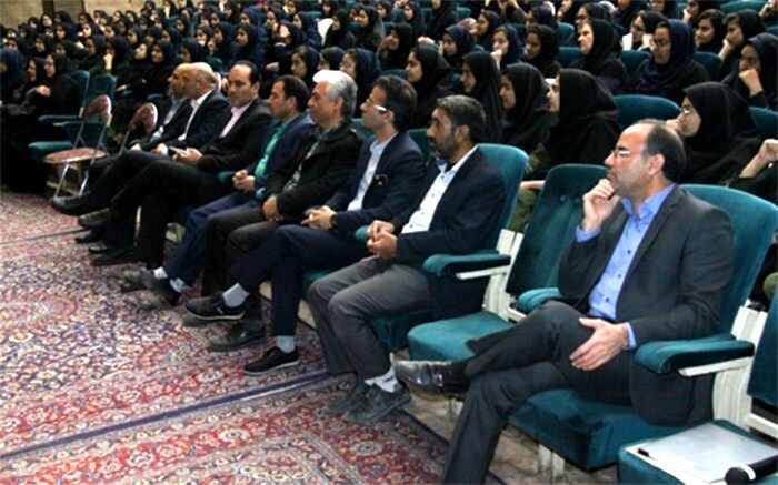 جنگ شگفتی های علوم ویژه دانش آموزان یزد