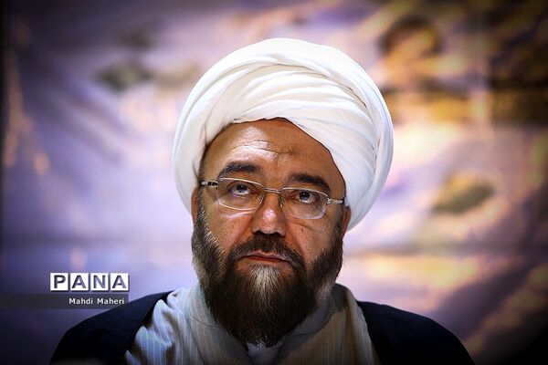 نشست هم اندیشی روسای سازمان پژوهش و  برنامه ریزی  آموزشی بعد از انقلاب