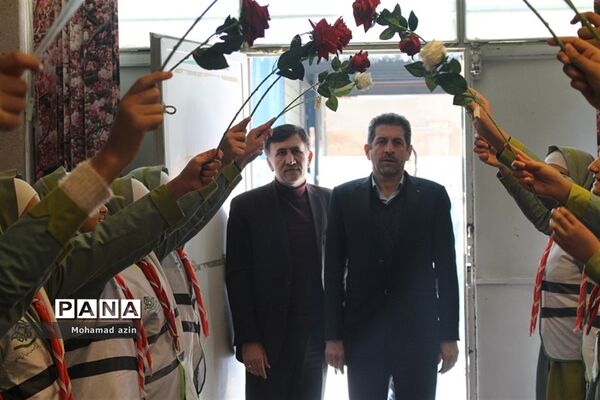 یاوران انقلاب