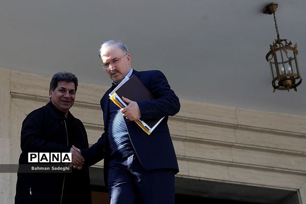 حاشیه جلسه هیات دولت