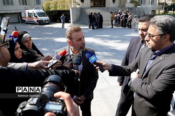 حاشیه جلسه هیات دولت