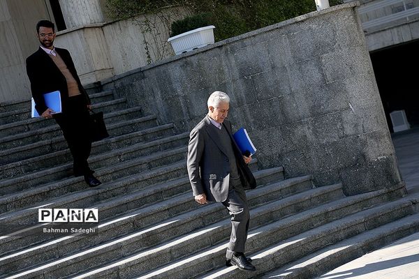 حاشیه جلسه هیات دولت