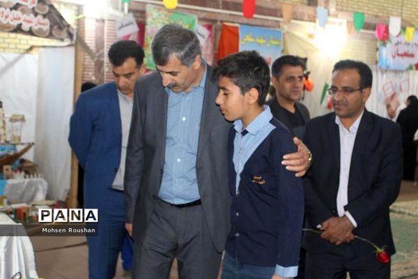 افتتاح نمایشگاه آشنایی با مهارت های شغلی در بوشهر