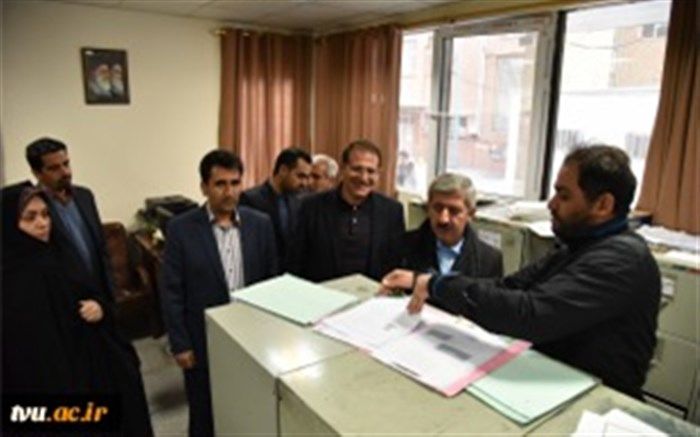 تلاش برای بهبود کیفی آموزش با تأکید بر خلاقیت و توسعه آموزش‌ها در مسیر کارآفرینی