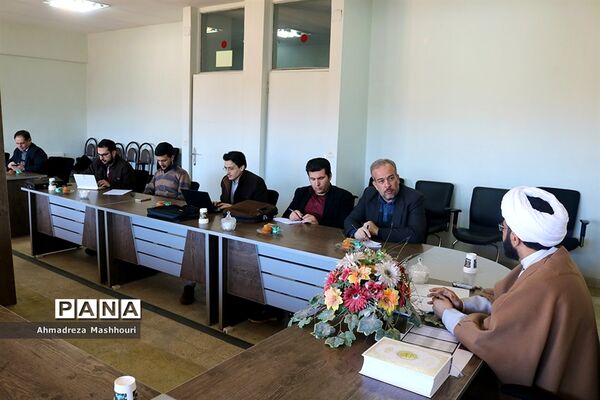 نشست خبری معاون آموزش و امور حوزه ها