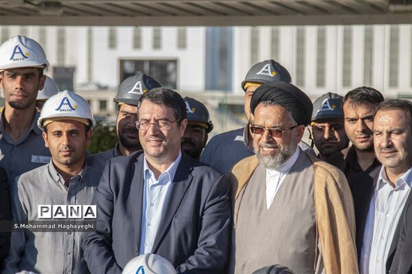 آغاز عملیات انتقال آب خلیج فارس به لامرد