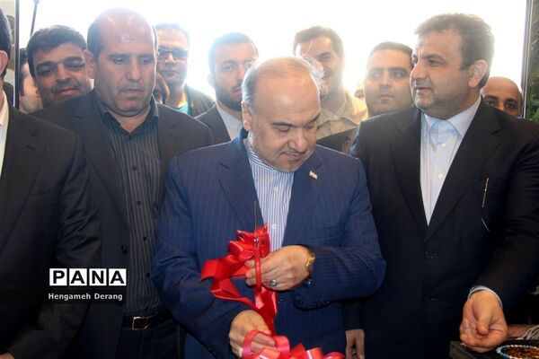 افتتاح مجموعه ورزشی کاسپین آبی رفاه با حضور وزیر ورزش