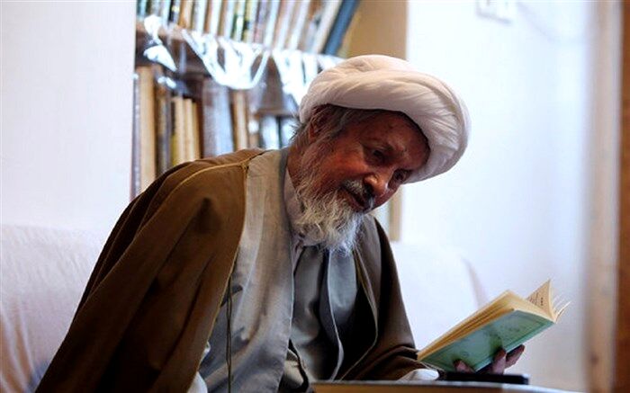 اعلام عزای عمومی در استان قم به مناسبت رحلت آیت‌الله مؤمن