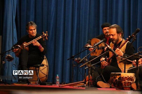 کنسرت گروه رستاک در سمنان