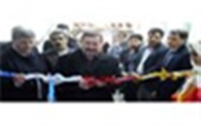 نمایشگاه دستاوردهای دانش آموزی کانون فرهنگی تربیتی دخترانه عترت در فریمان  افتتاح شد