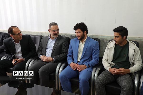 سفر دو روزه وزیر آموزش و پرورش به استان ایلام