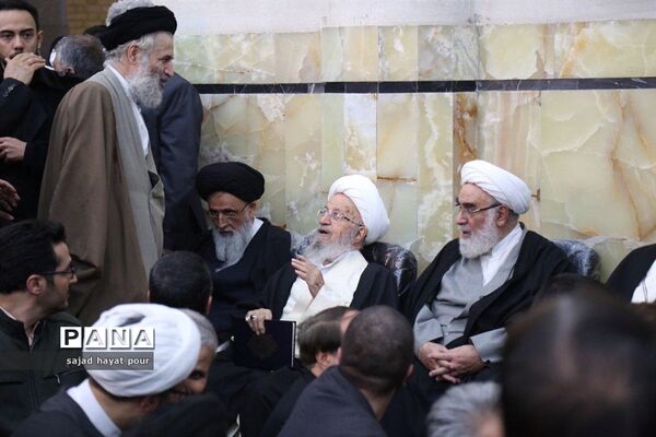 برگزاری مراسم سوگواری حضرت آیت الله مؤمن در مسجد اعظم قم