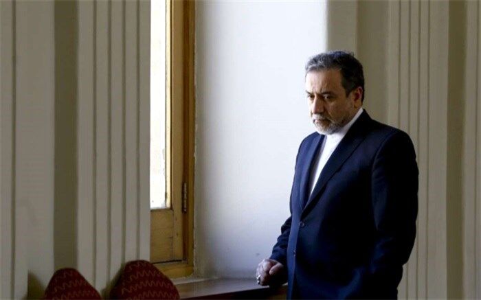 از ورشو تا FATF؛ جزئیات حضور معاون ظریف در فراکسیون مستقلین