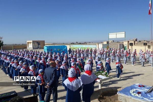 همایش پیشتازان در آموزشگاه تمام تشکیلاتی شهید عین آبادی شهرستان فیروزه