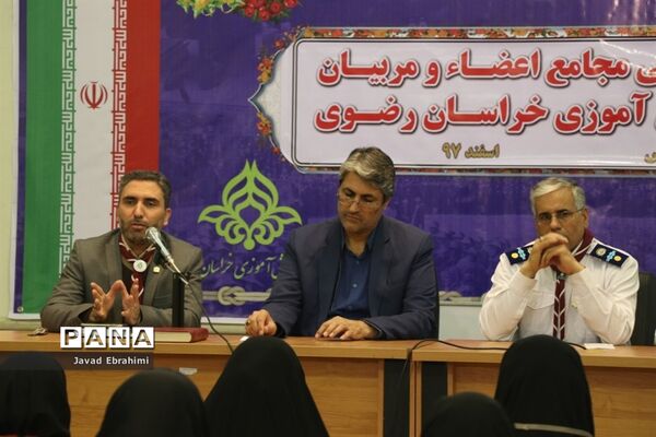 برگزاری انتخابات استانی مجامع اعضا دختر و مربیان خواهرسازمان دانش‌آموزی خراسان رضوی