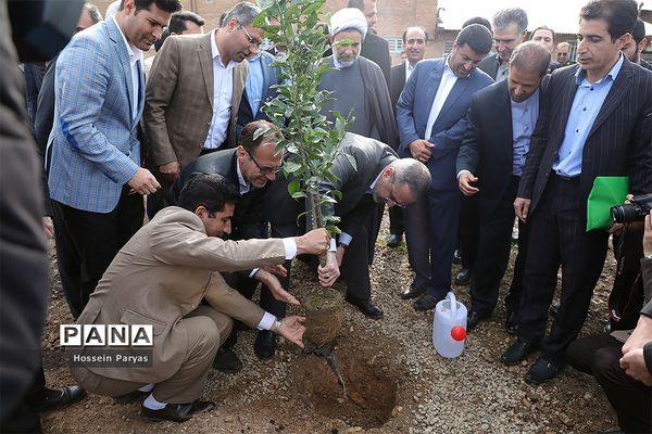 دومین روز سفر وزیر آموزش و پرورش به ایلام