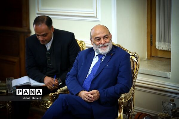 دیدار معاون وزیر امور خارجه ونزوئلا با ظریف