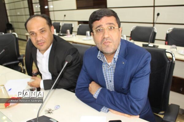 دوره آموزش خلاصه‌نویسی مکاتبات اداری در اداره‌کل آموزش و پرورش استان بوشهر