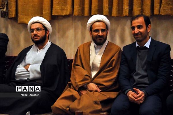 پنجمین جشن گلباران نرگس در شهرستان بیرجند