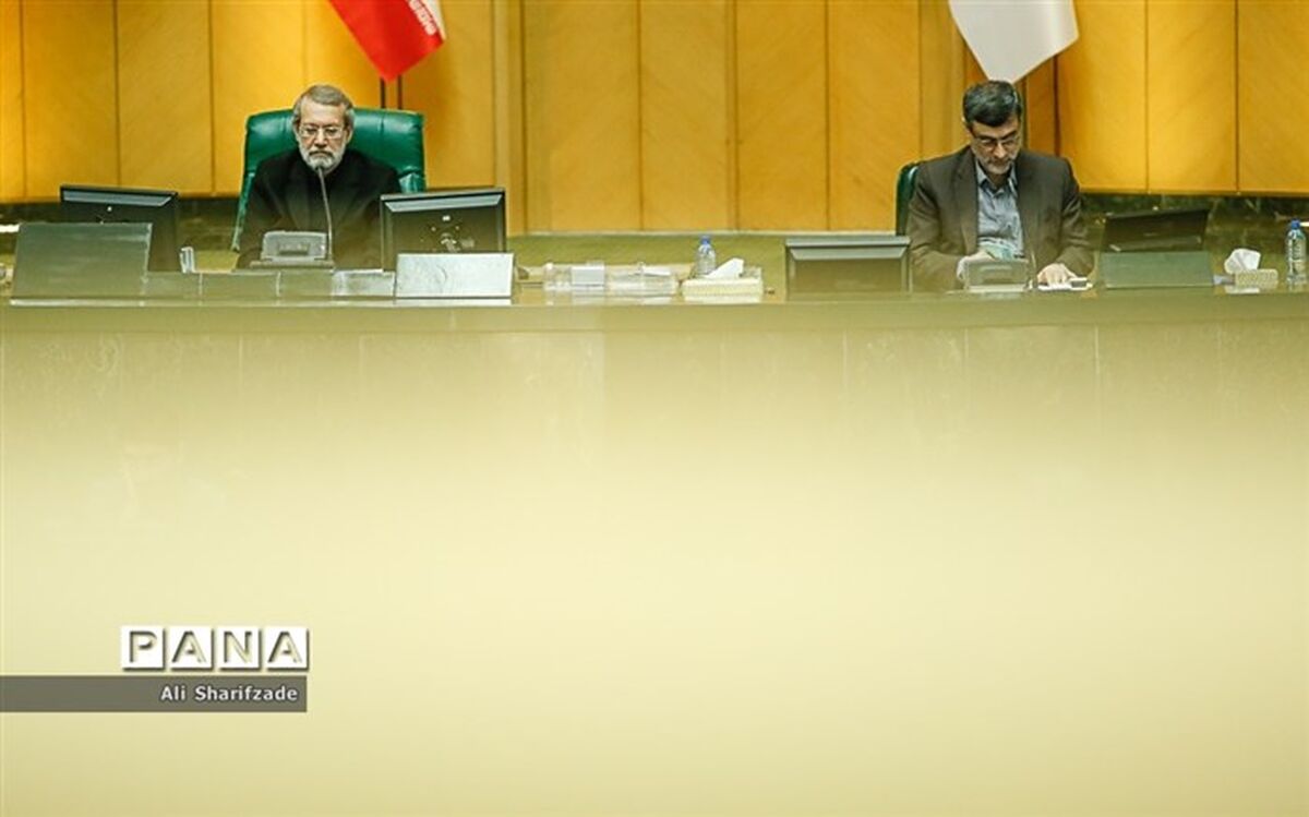 پای پیامک‌های تهدیدآمیز دوباره به مجلس باز شد