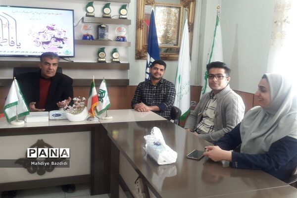 مراسم تجلیل از بانوان شاغل درسازمان دانش آموزی خراسان جنوبی