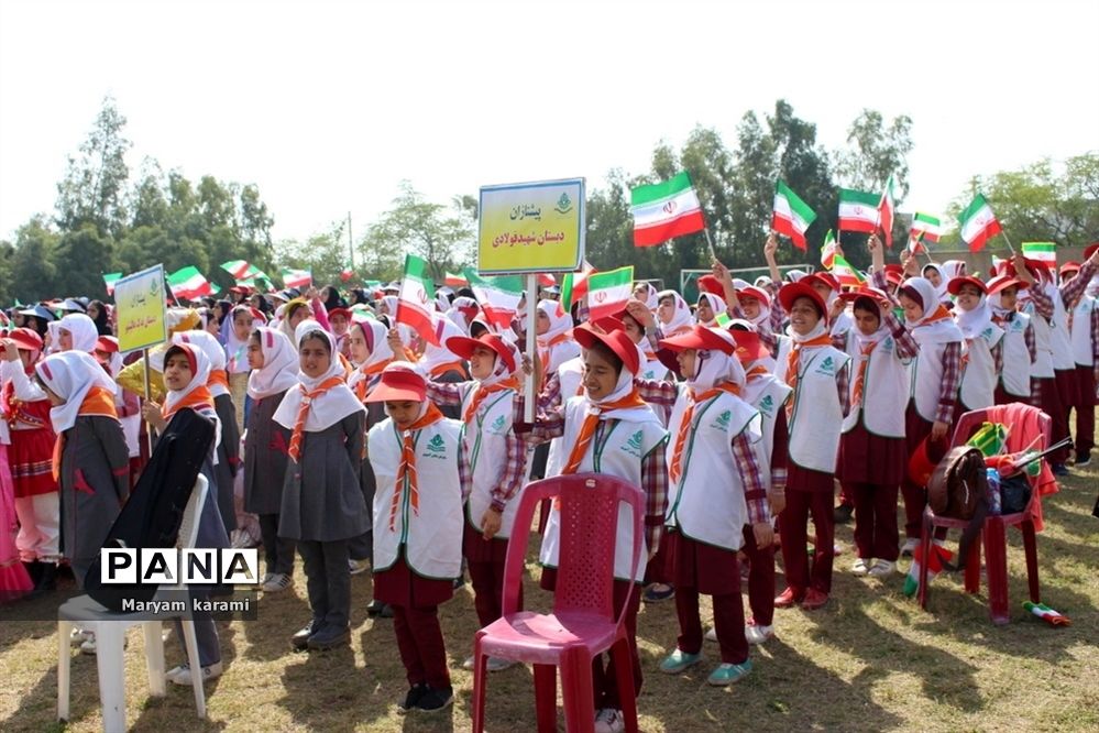 همایش تشکیلاتی یاوران انقلاب در بوشهر-1