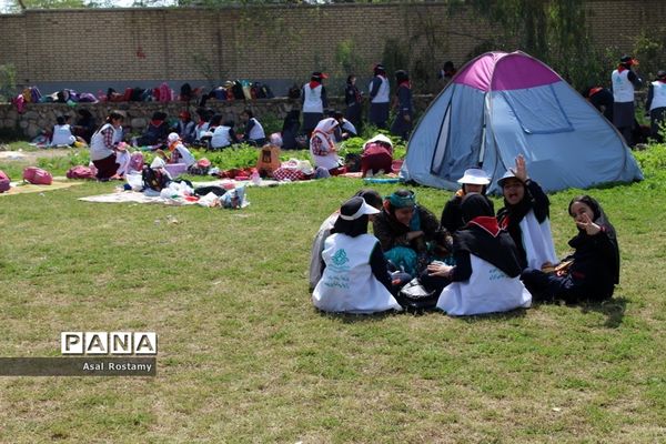 همایش تشکیلاتی یاوران انقلاب  در بوشهر-2