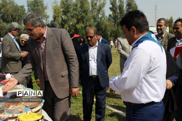 همایش تشکیلاتی یاوران انقلاب  در بوشهر-2