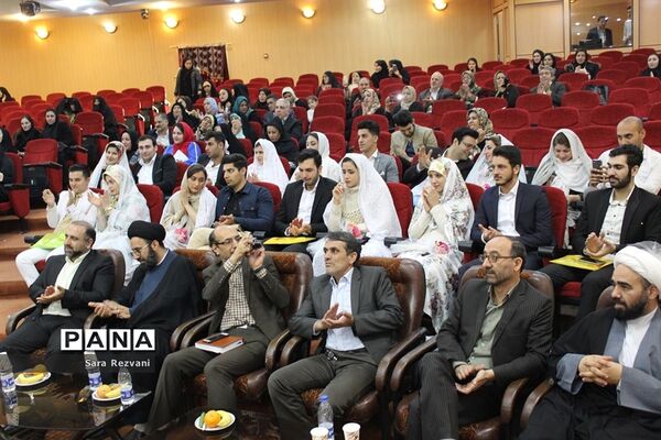 جشن بزرگ ازدواج دانشجویی در دانشگاه آزاد اسلامی واحد اسلامشهر