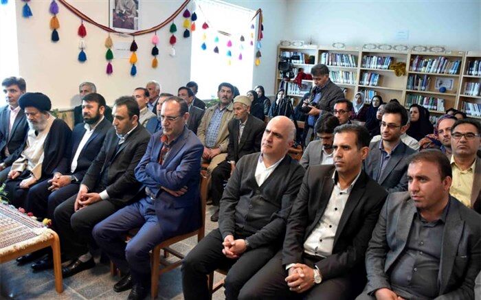 مسئول کتابخانه اباعبدالله حسین(ع) روستای جایدشت فیروزآباد:  عشق وعلاقه، لازمه موفقیت در امور فرهنگی است