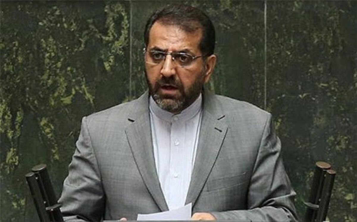 جزئیات دیدار سخنگوی کمیسیون امنیت ملی با ظریف؛ او از برخی ناهماهنگی‌ها گلایه داشت