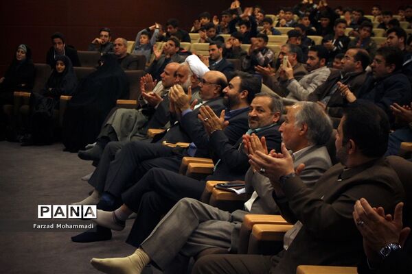 آیین اختتامیه دومین دوره آموزشی  جشن تکلیف دانش آموزان مکلف پسر عشایر-۲