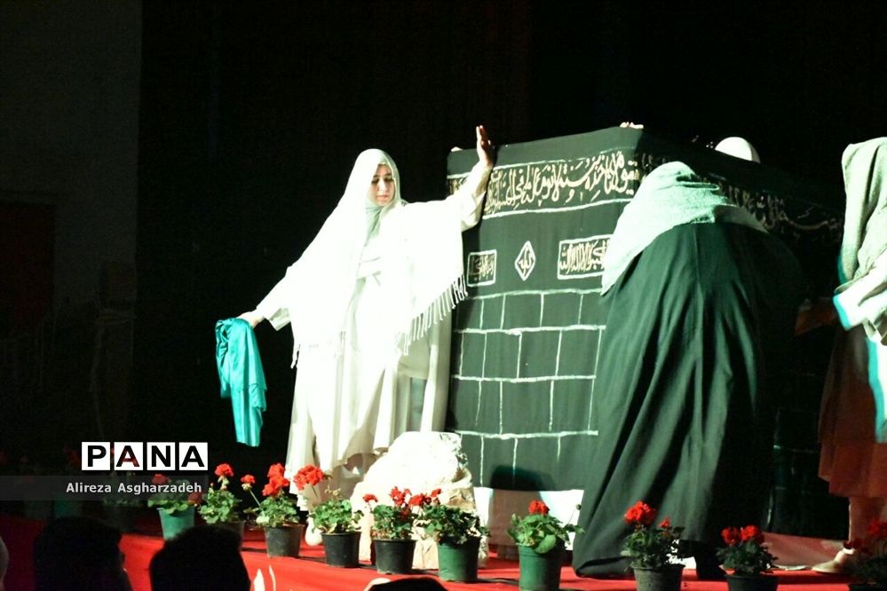 اولین گردهمایی سالانه بانوان فعال جبهه مقاومت مازندران