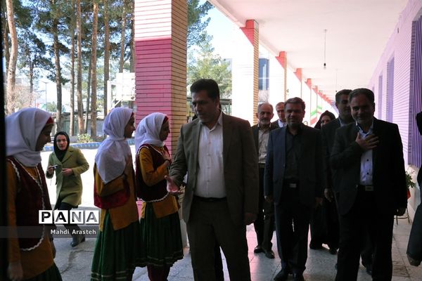 افتتاح نمایشگاه توانمندی‌های بانوان فرهیخته استان خراسان جنوبی