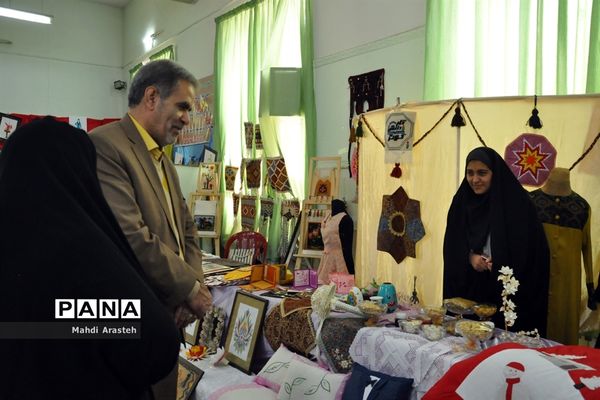 افتتاح نمایشگاه توانمندی‌های بانوان فرهیخته استان خراسان جنوبی