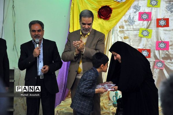 افتتاح نمایشگاه توانمندی‌های بانوان فرهیخته استان خراسان جنوبی