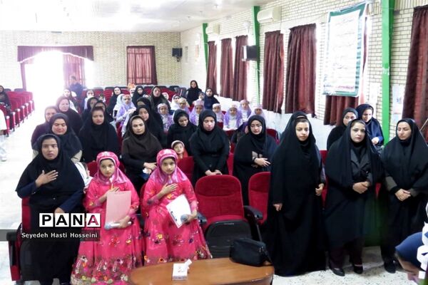 برگزاری مسابقات گلستان خوانی در گله دار