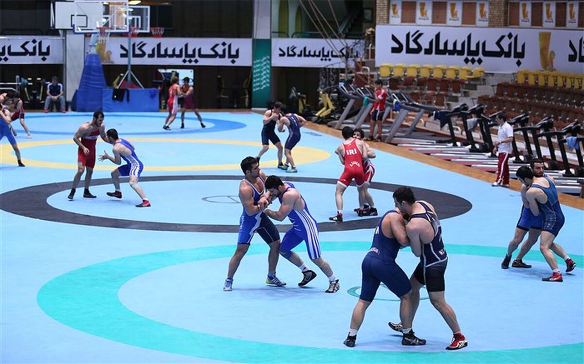 دعوت از ۴۲ فرنگی کار بزرگسال و امید به اردوی تیم ملی