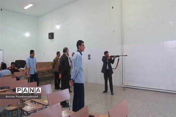 بازارچه کار و فناوری دبیرستان شهید صدوقی دوره اول